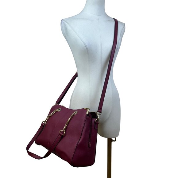 Wilsons Leather Women’s Red Burgundy Faux Leather Chain Strap Shoulder Bag - Picture 7 of 12